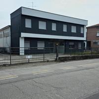 Capannone a Corte Teggie - Reggio Emili