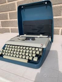 Macchina da scrivere antica da collezione