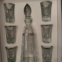 set 6 bicchierini e bottiglia di cristallo