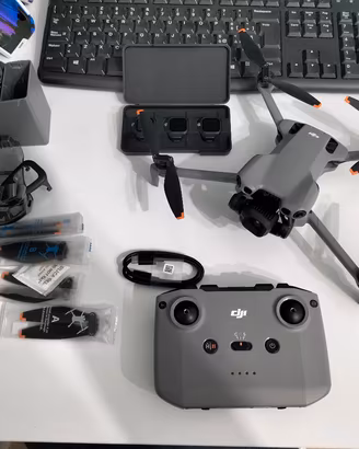 DJI Mini 5 Pro Fly More Combo
