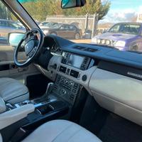 Land Rover Range Rover Vogue TDV8 Anno 2009. Ricam