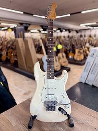 FENDER STRATOCASTER RICHIE SAMBORA WHITE + BORSA