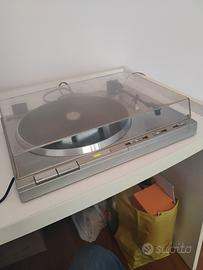 giradischi Akai automatico 