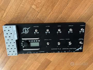 Fender mustang Floor pedaliera multieffetto