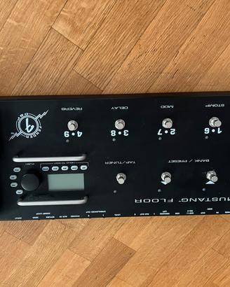 Fender mustang Floor pedaliera multieffetto