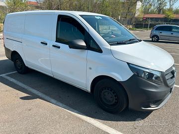 Vito mercedes 110 long