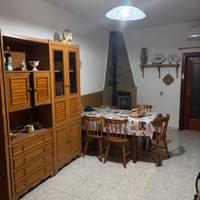 Casa a mara ( ss ) con scooter e moto