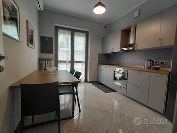 5/6 letti 3 camere da letto ASTI casa GARIBALDI