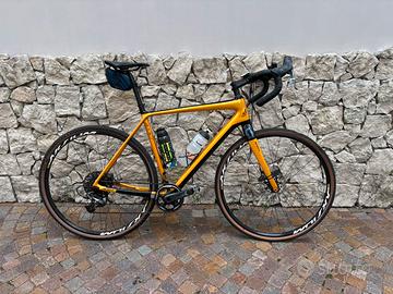 Scott addict gravel 10, taglia L, color ORO