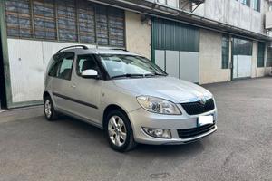 Skoda Roomster 1.2 neopatentat cambio automatico