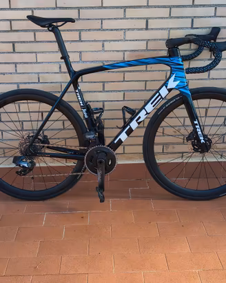 bici da corsa TREK Emonda SLR 7 AXS Taglia 58