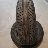 gomme 185/65/15 estive