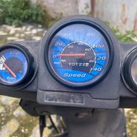 Malaguti Phantom 100 cc 