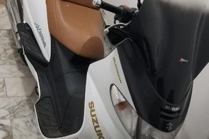 Suzuki Burgman 400