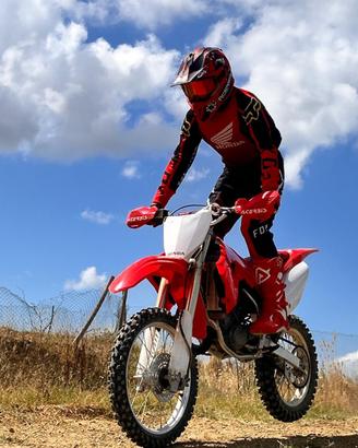 Motocross Honda CR 85 R 2007 totalmente restaurata