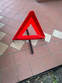 Triangolo per auto con valigetta