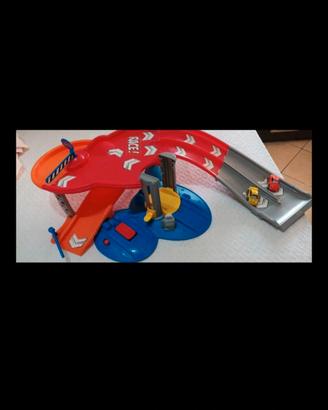 pista o garage chicco con effetti sonori 
