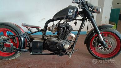 moto  Suzuki 400