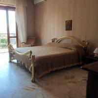 letto e dondolo in ottone piu materasso e rete