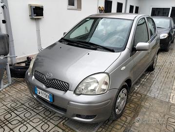 Toyota Yaris anno 2005  1400 diesel 