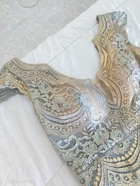 Elegante abito lungo sartoriale da cerimonia 