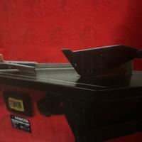 Taglia piastrelle elettrica