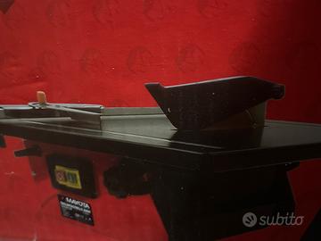 Taglia piastrelle elettrica