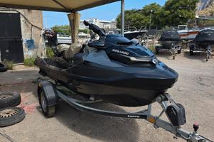 seadoo gtx 300 del 2022 con 110 ore circa