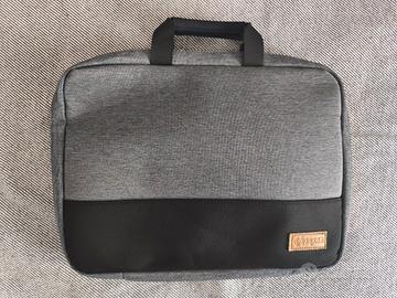 Borsa porta PC portatile 14 pollici nuova