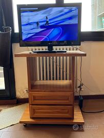 Mobili televisione e telefono