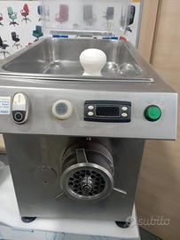 Tritacarne refrigerato