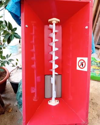 attrezzatura vinicola