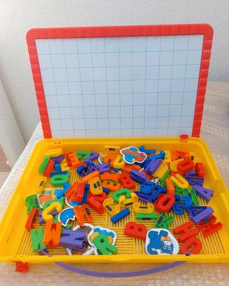 piccola lavagna magnetica per bambini
