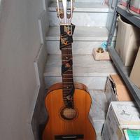 Chitarra acustica vintage