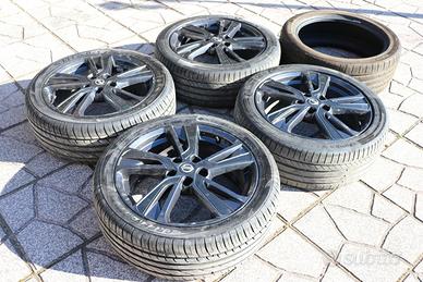 Cerchioni in lega NISSAN