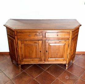 Credenza veneta scantonata in rovere dell'800