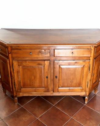 Credenza veneta scantonata in rovere dell'800