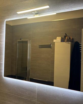 Specchio con led