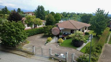 VILLA SINGOLA A RIVARA
