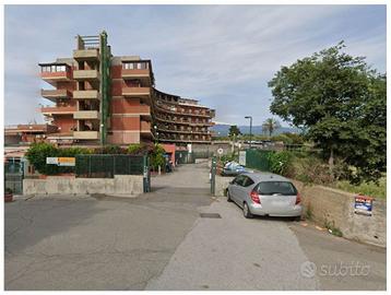 Rif.RD54| garage giardini naxos