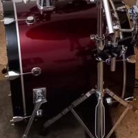 Cassa 22x 18 + 2 Tom. Uno da 12 e uno da 13... NO 