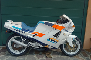 Cagiva freccia C12