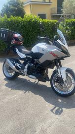 BMW F900XR perfetta