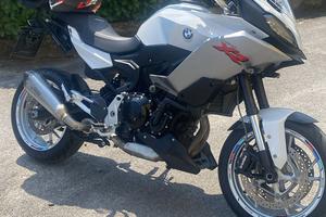BMW F900XR perfetta