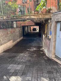 Box / Garage di 12 m² a Roma