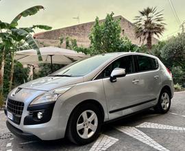 Peugeot 3008 1.6 HDi 112CV cambio robotizzato Busi