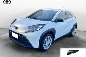 Toyota Aygo X 1.0B (72 CV) Active KM O LEGGER...