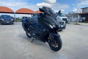 Tmax 560