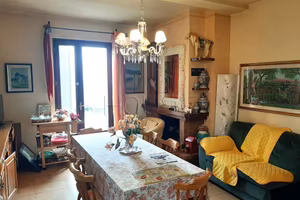 Casa indipendente di 130 m² con 5 locali a Città d