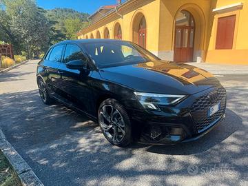 A3 1.0 TFSI S-Tronic Business Advanced da 110cv